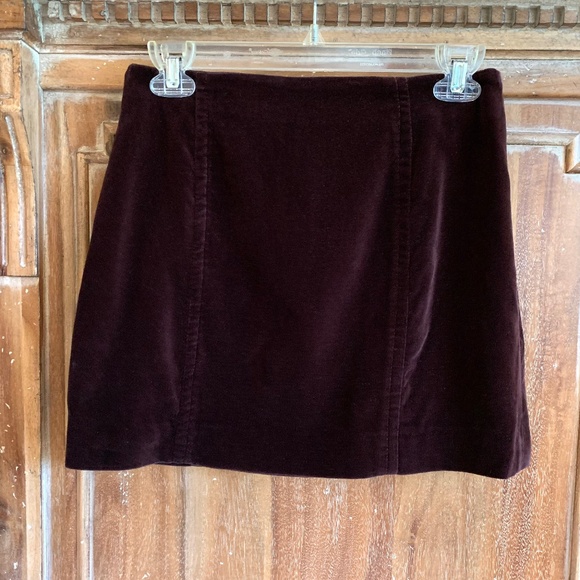 Oasis Velvet Mini Skirt Size 2 - Picture 1 of 8